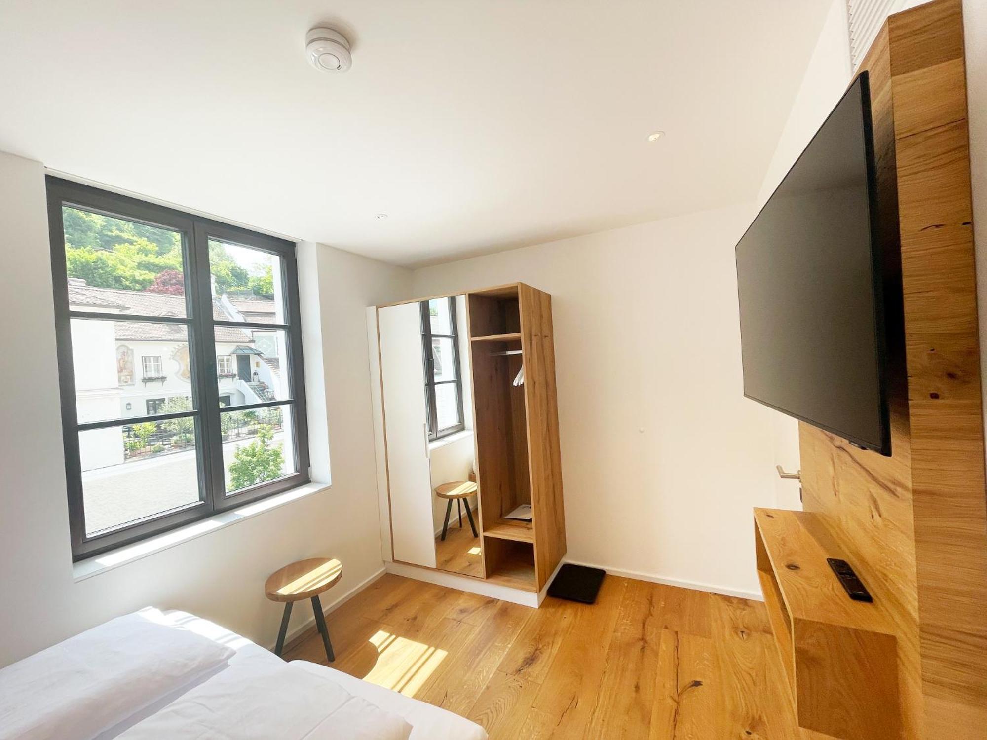 Weingut Fj Gritsch Mauritiushof Apartments Spitz an der Donau Room photo